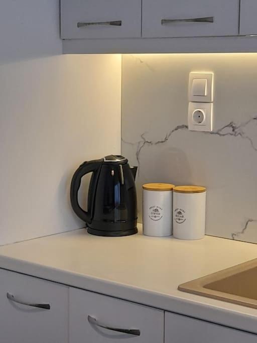 D4 Central Luxury Apartment Volos Eksteriør billede
